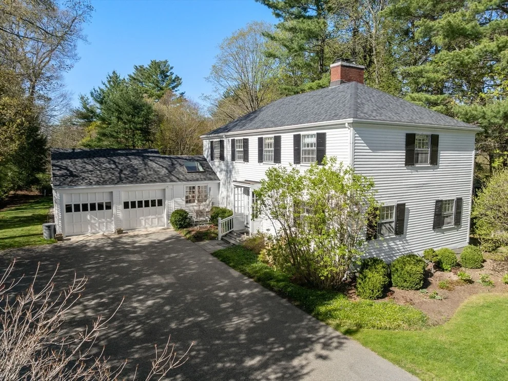 Unit for sale at 633 Boston Post Rd, Weston, MA 02493