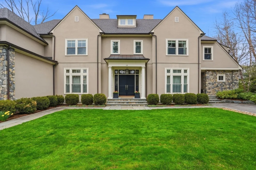 Unit for sale at 15 John Poulter Road, Lexington, MA 02421