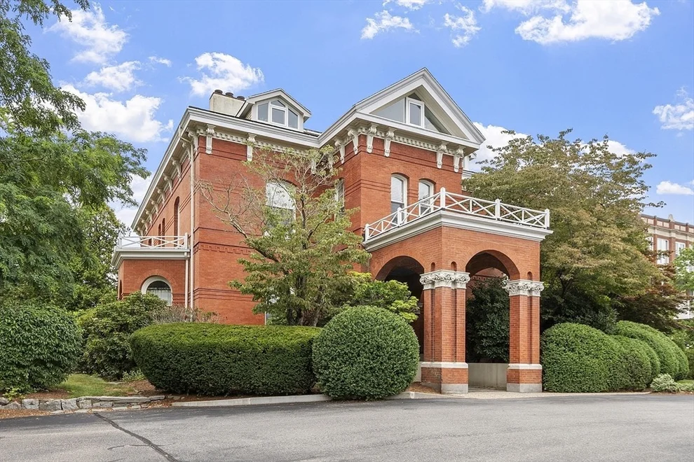 Unit for sale at 80 Parks St, Duxbury, MA 02332