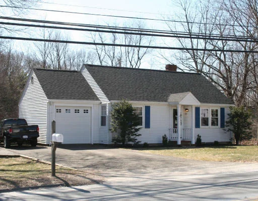 Unit for sale at 63 Maple Street, Middleton, MA 01949