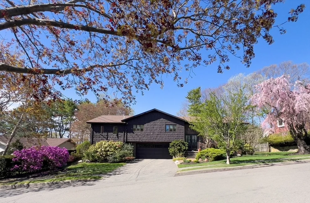 Unit for sale at 4 Gerald Rd., Marblehead, MA 01945