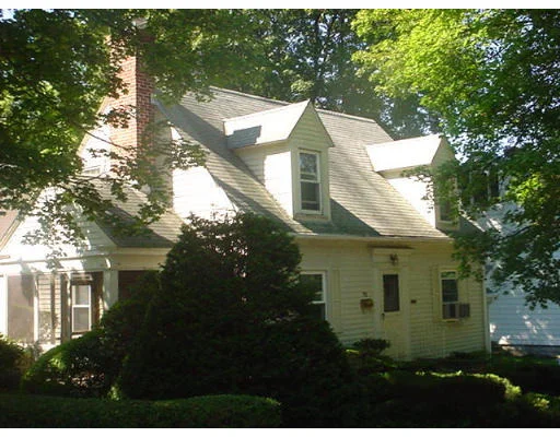 Unit for sale at 72 Amherst Street, Worcester, MA 01602