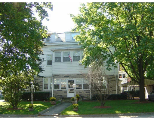 Unit for sale at 31 Beech Street, Belmont, MA 02478