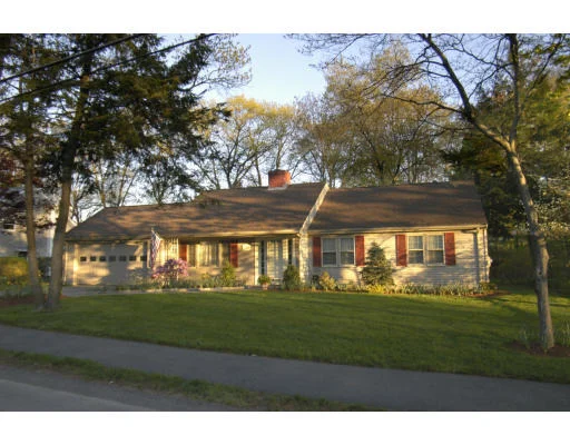 Unit for sale at 81 Croft Regis Rd, Westwood, MA 02090