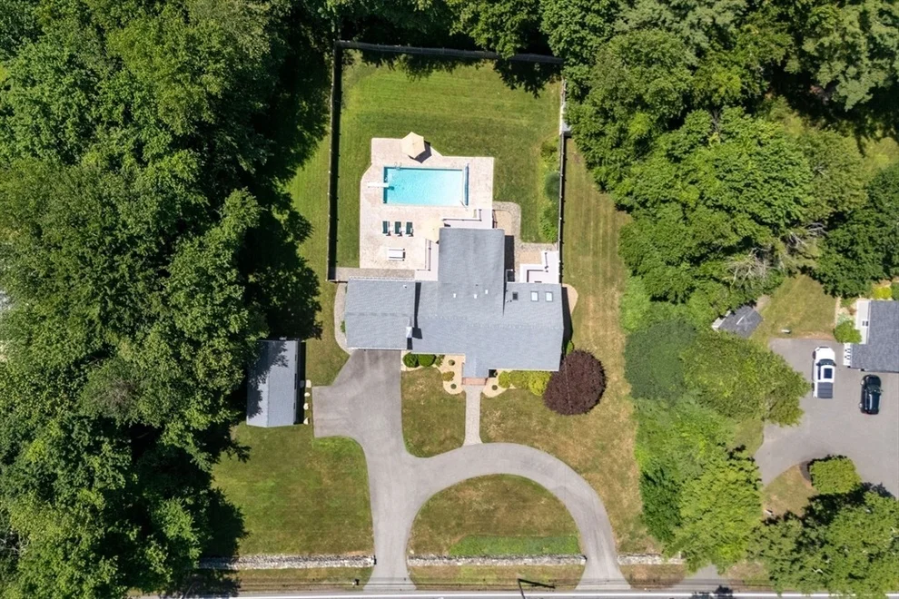 Unit for sale at 61 Topsfield Road, Wenham, MA 01984