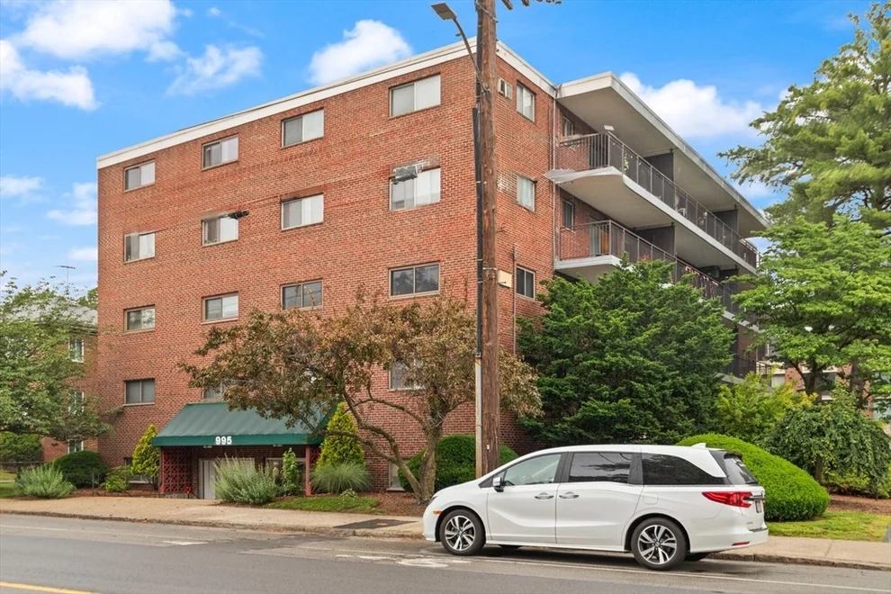 Unit for sale at 995 Massachusetts Ave, Arlington, MA 02476