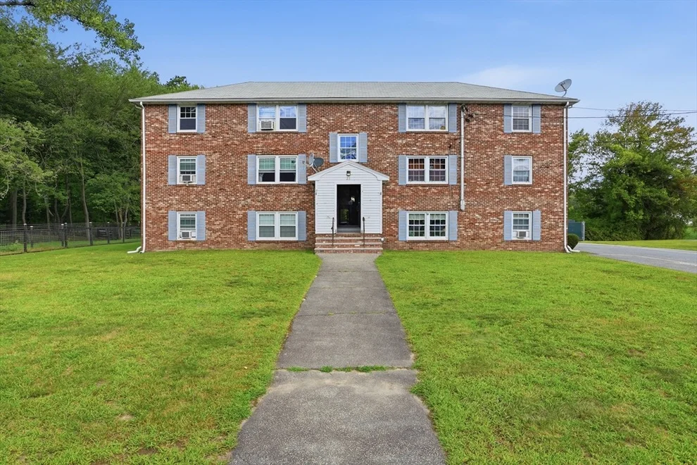 Unit for sale at 23 Frank St, Dracut, MA 01826