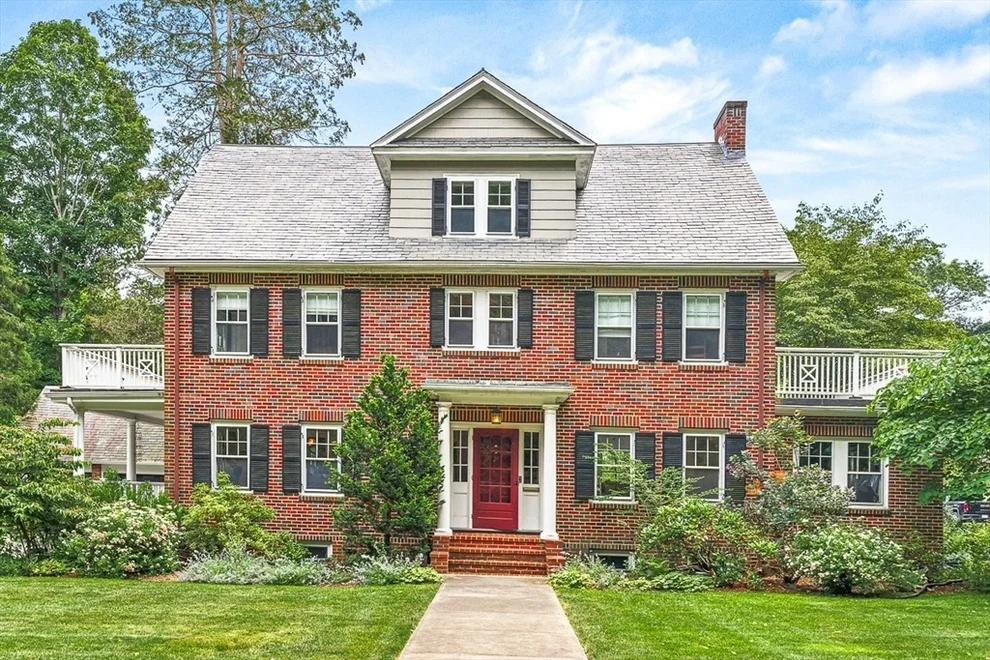 Unit for sale at 34 Rangeley Road, Winchester, MA 01890
