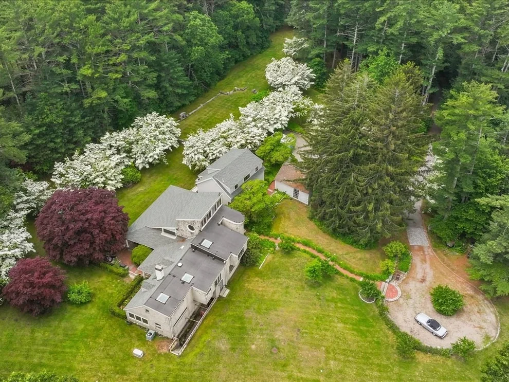 Unit for sale at 9 S Pasture Ln, Duxbury, MA 02332