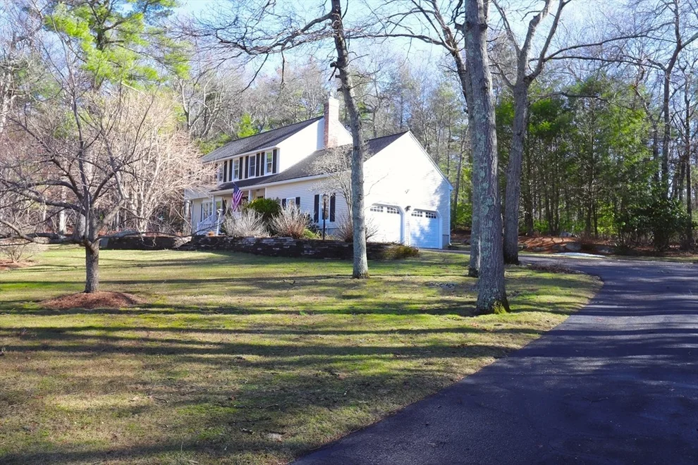 Unit for sale at 6 Alger, Foxboro, MA 02035