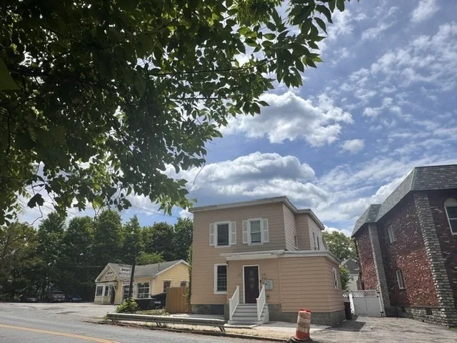 Unit for sale at 1081 Lawrence St, Lowell, MA 01852