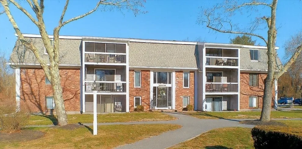 Unit for sale at 15 Foundry St, Easton, MA 02375