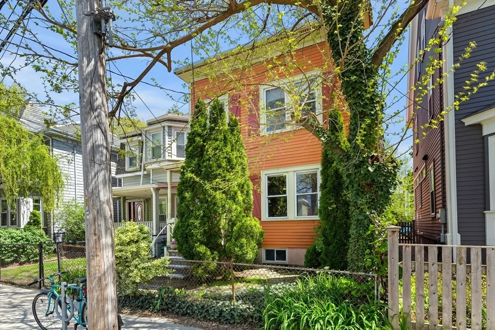 Unit for sale at 350 Pearl St, Cambridge, MA 02139
