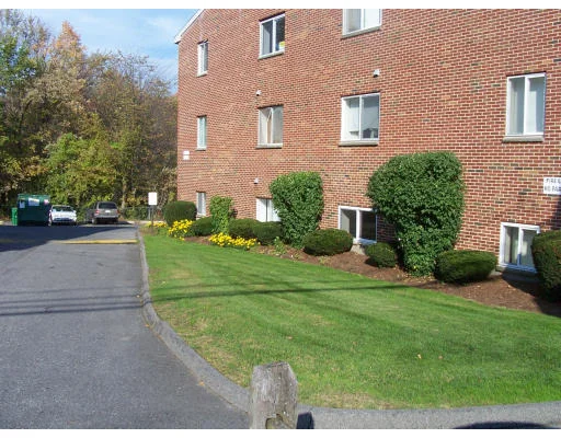 Unit for sale at 135 Winthrop St, Framingham, MA 01702