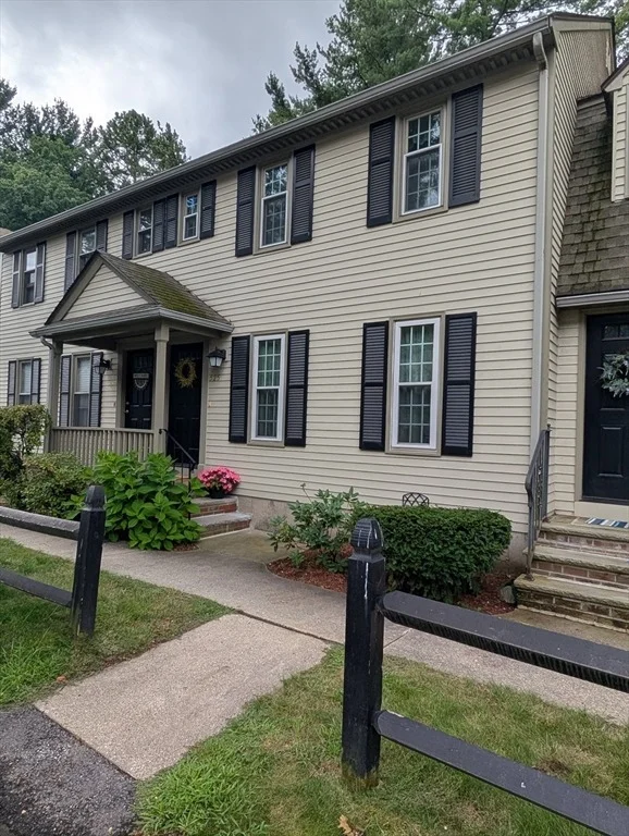 Unit for sale at 525 Wellman Ave., Chelmsford, MA 01863