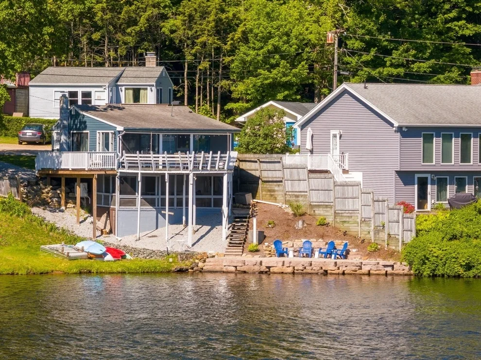 Unit for sale at 11 Hamilton Dr, Holland, MA 01521