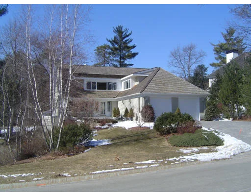 Unit for sale at 34 Southpoint Ln, Ipswich, MA 01938