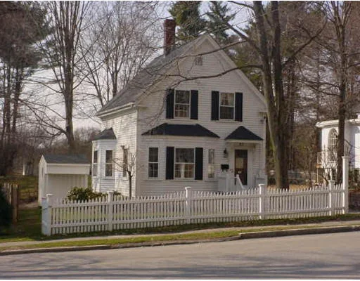 Unit for sale at 83 Central Street, Andover, MA 01810