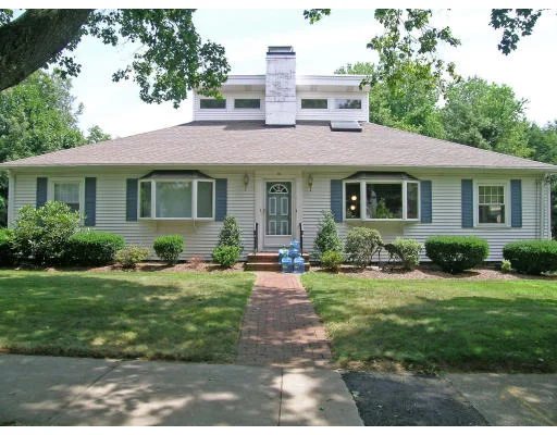 Unit for sale at 18 Troy Lane, Newton, MA 02468