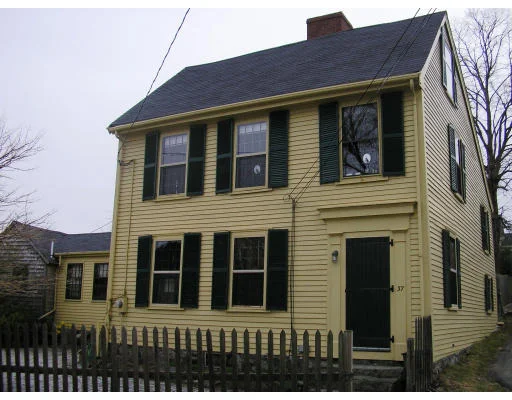 Unit for sale at 37 High Street, Marblehead, MA 01945