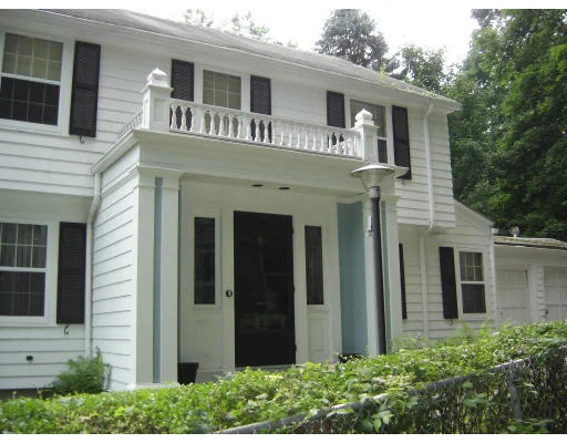 Unit for sale at 10 Mount Hope Terr, Worcester, MA 01602