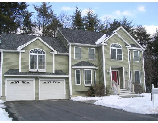 Unit for sale at 125 Charant Rd, Lowell, MA 01854