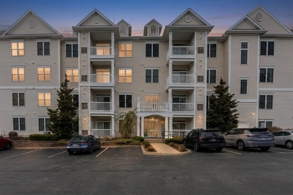 Unit for sale at 1481 Phillips Rd, New Bedford, MA 02745