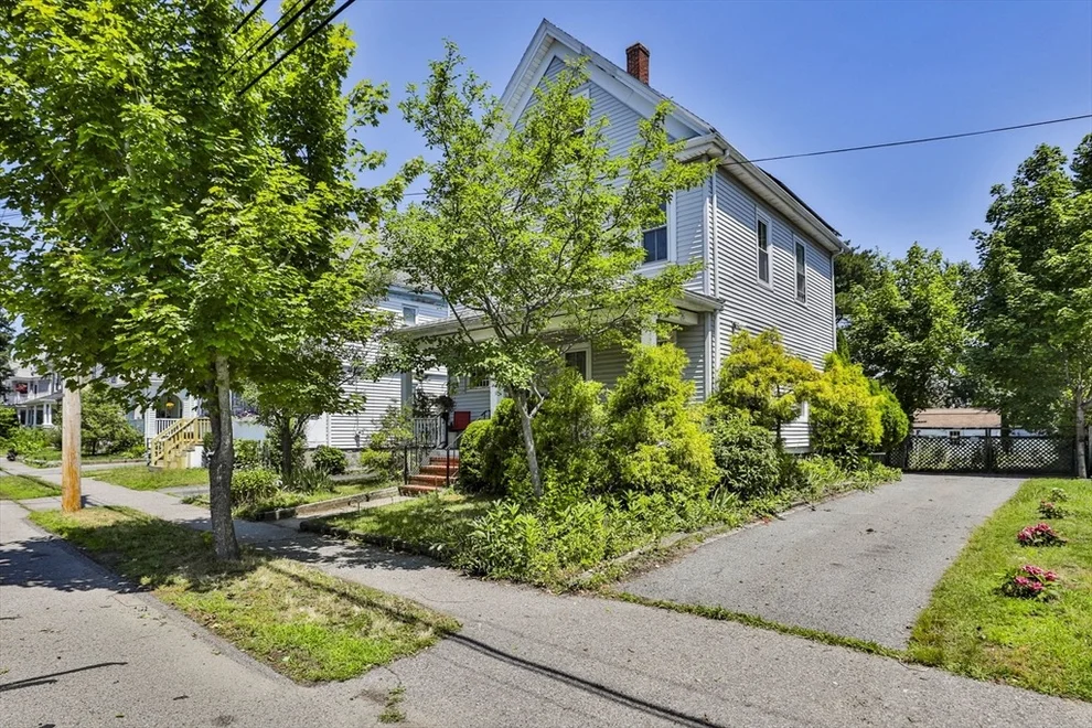 Unit for sale at 82 Dyer Ave, Milton, MA 02186