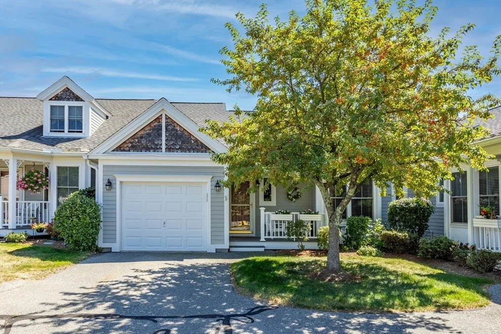 Unit for sale at 6 Rotherham Way, Hudson, MA 01749