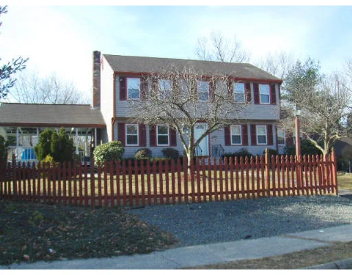 Unit for sale at 3 Joanna Drive, Foxboro, MA 02035
