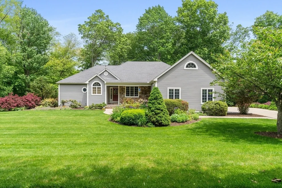 Unit for sale at 207 Lake Street, Seekonk, MA 02771