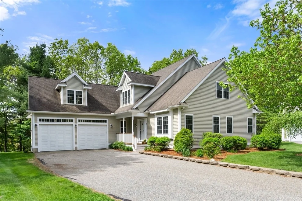 Unit for sale at 7 Lane Farm Dr, Bedford, MA 01730