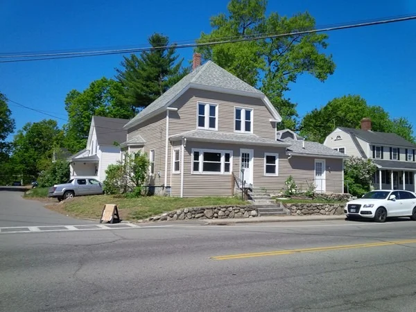 Unit for sale at 32 Crystal Ave, Derry, NH 03038