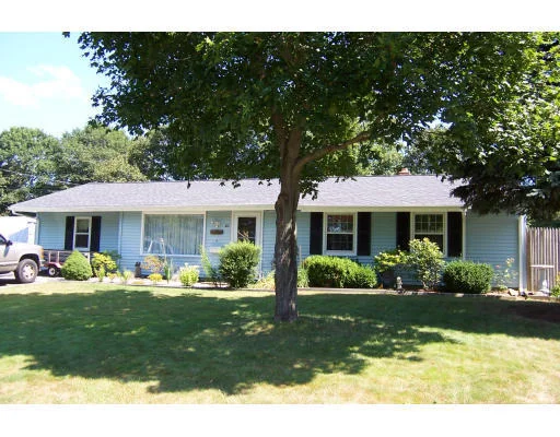 Unit for sale at 82 Smoke Rise Circle, Swansea, MA 02777
