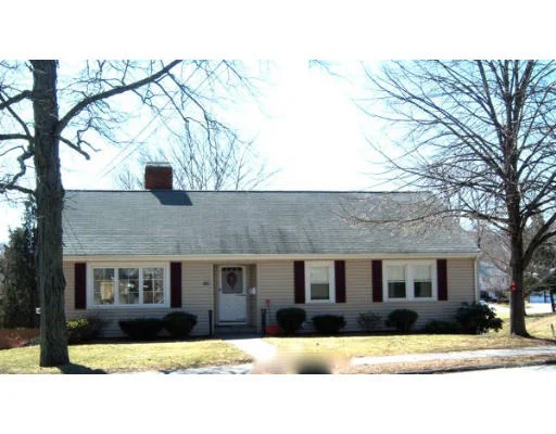 Unit for sale at 204 Maple St, Danvers, MA 01923