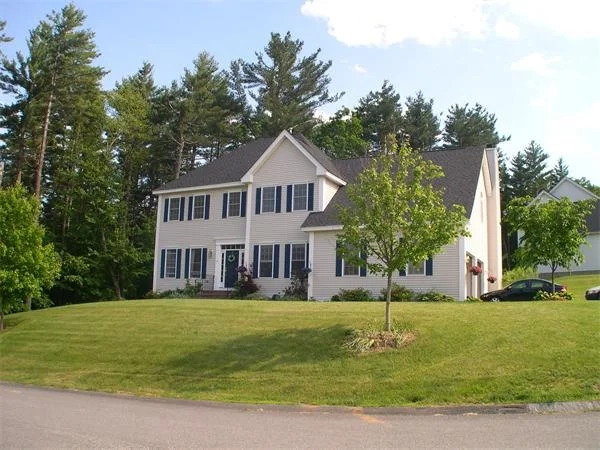Unit for sale at 6 Squirrel Hill, Acton, MA 01720
