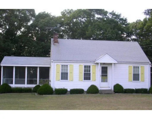 Unit for sale at 391 Shears St, Wrentham, MA 02093