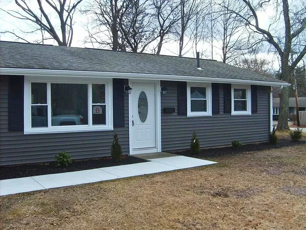 Unit for sale at 71 Kathleen Rd, Brockton, MA 02302