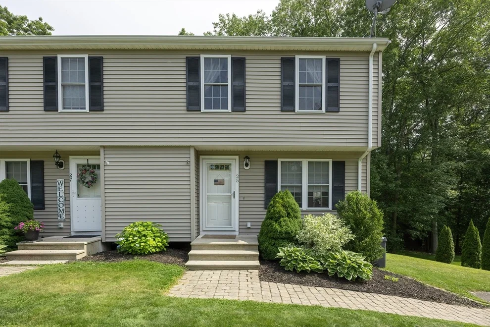 Unit for sale at 25 Sharlene Ln, Plainville, MA 02762