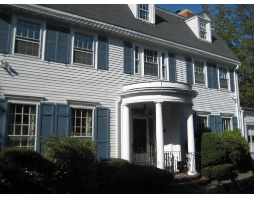 Unit for sale at 225 Brattle St, Cambridge, MA 02138