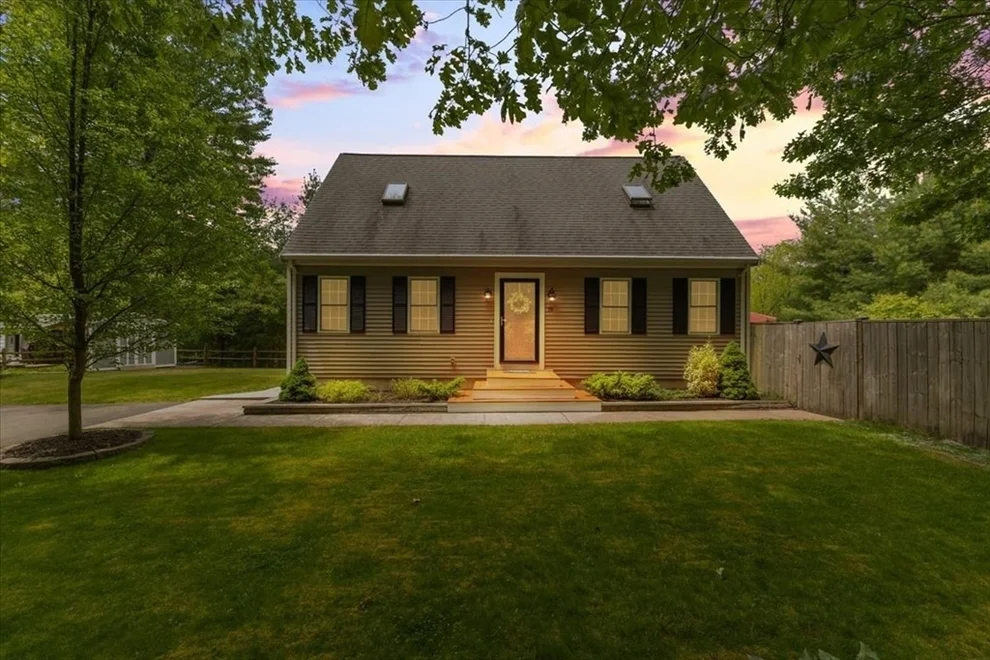 Unit for sale at 19 Station St, Wareham, MA 02571