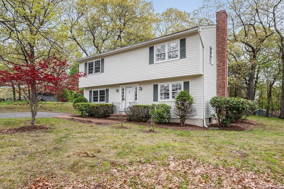 Unit for sale at 385 N Broadway, Haverhill, MA 01832
