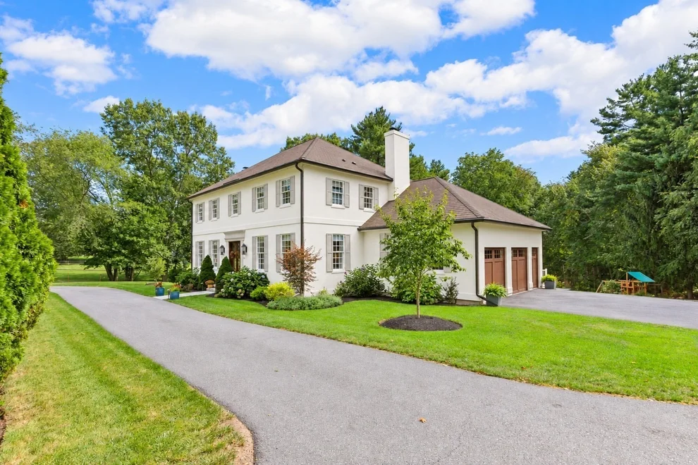 Unit for sale at 153 Essex St., Hamilton, MA 01982