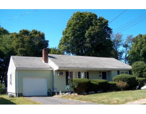 Unit for sale at 19 Walnut St, Marlborough, MA 01752