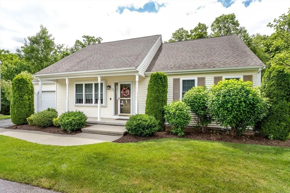 Unit for sale at 93 Brewster, Stoughton, MA 02072