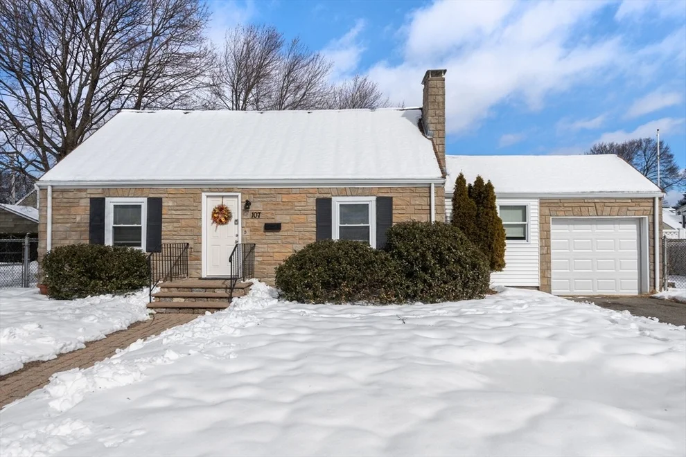 Unit for sale at 107 Grove St, Waltham, MA 02453