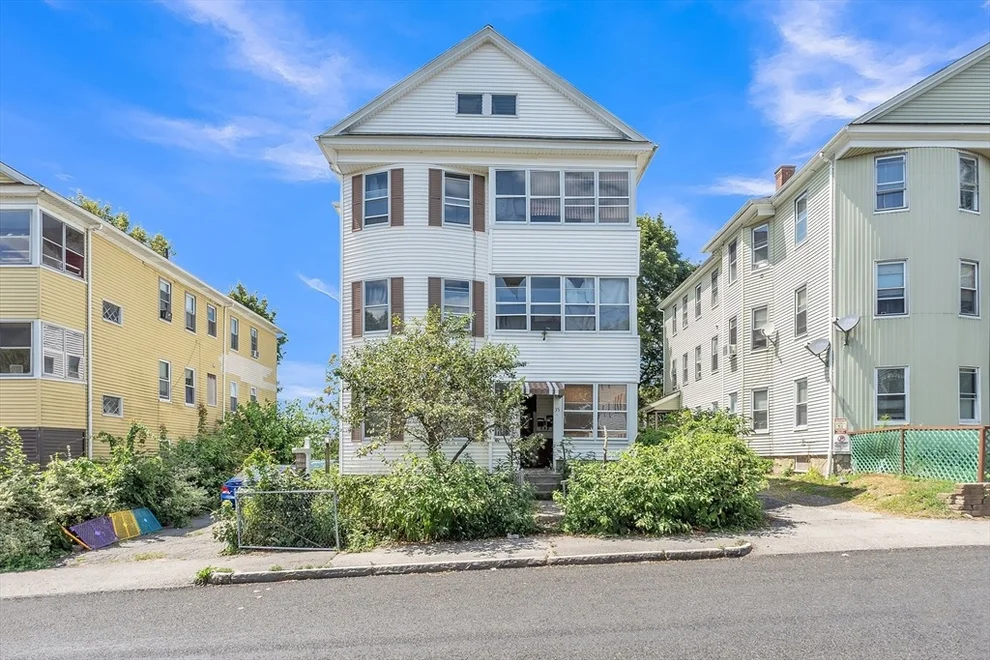 Unit for sale at 35 Stanton St, Worcester, MA 01605