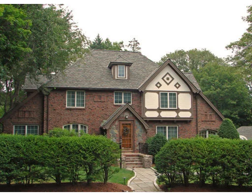 Unit for sale at 1087 West Roxbury Parkway, Brookline, MA 02467