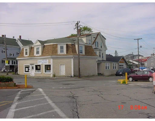 Unit for sale at 37 Pearl St, Gloucester, MA 01930