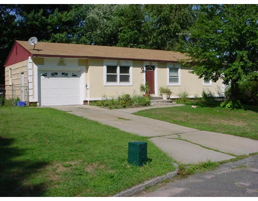 Unit for sale at 48 Blueberry Hill St, Springfield, MA 01128